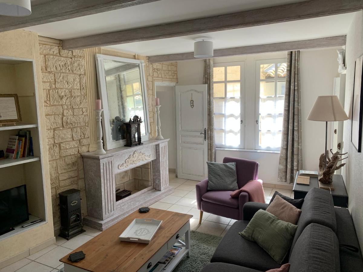 Uzes A Pied, Appartement Dans Cadre D'Exception Экстерьер фото