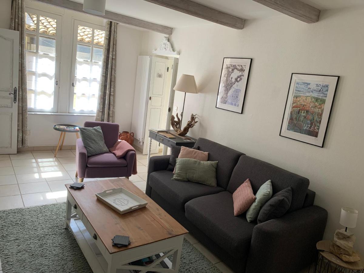 Uzes A Pied, Appartement Dans Cadre D'Exception Экстерьер фото